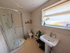 Photo 16- click for photo gallery